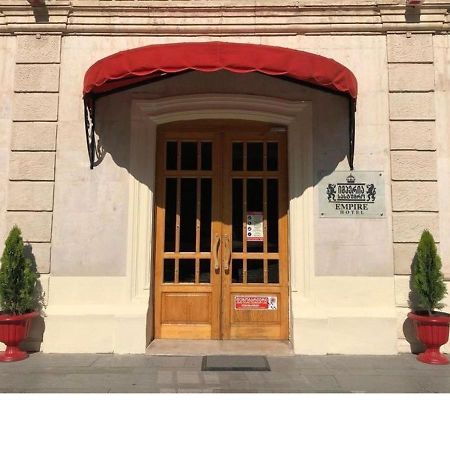 Hotel Empire Koetaisi Buitenkant foto